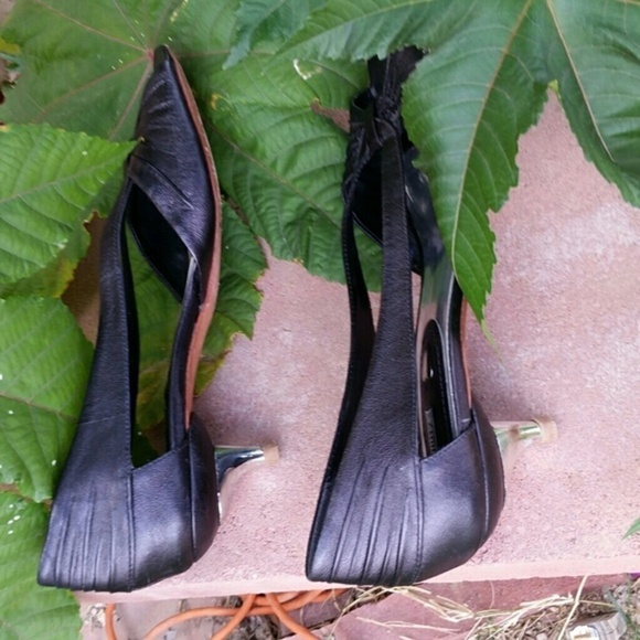 SWARTZ kitty leather‎  heels - Picture 2 of 6